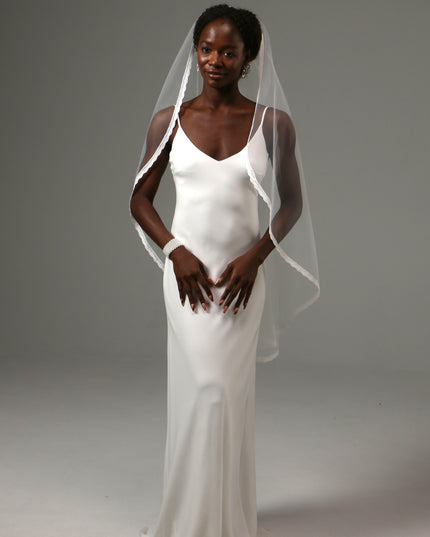 Lace Edge Fingertip Wedding Veil Soft Tulle Bridal Veil