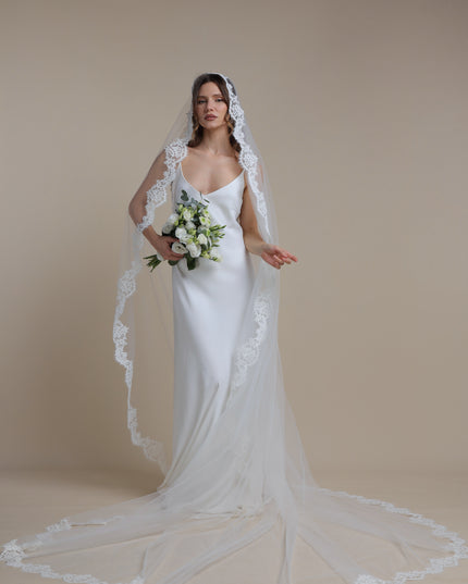 Lace Boho Cathedral Veil: One Tier Mantilla, Ivory Tulle