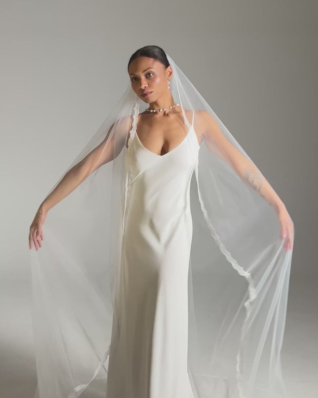 Lace Edge Cathedral Veil – One Tier Soft Tulle Bridal Veil