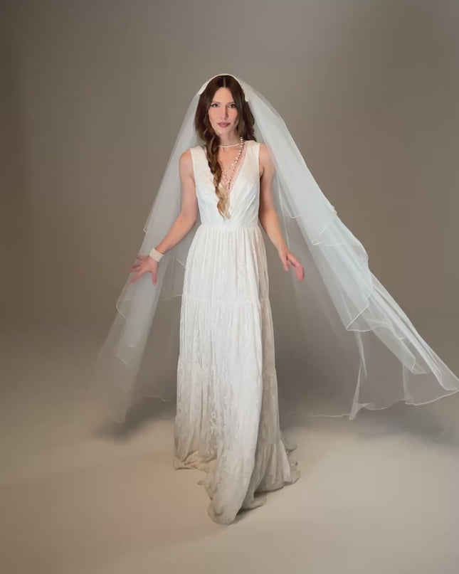 Juliet Cap Wedding Veil with Lace, Two Tier Bridal Veil with Pencil Edge, Full Romantic Wedding Veil