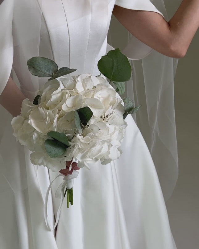 Sheer Waist-Length Blusher Bridal Veil | Subtle Minimalist Blusher Veil