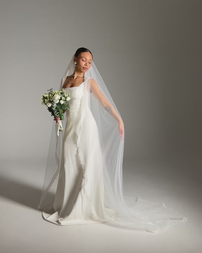 Lace Edge Cathedral Veil – Soft Tulle Bridal