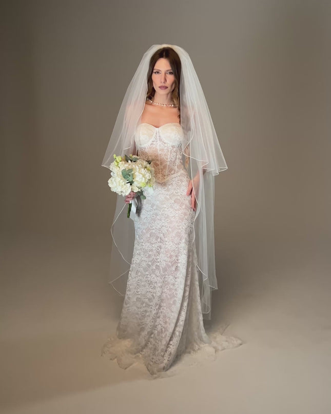 Two Tier Wedding Veil with Pencil Edge, Full Bridal Veil at Comb, Soft Tulle Veil, Classic Romantic Bridal Veil