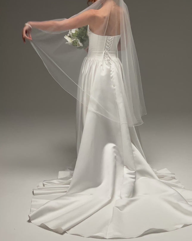 One Tier Cascade Veil with pencil Edge | Soft Classic Ivory Wedding Veil