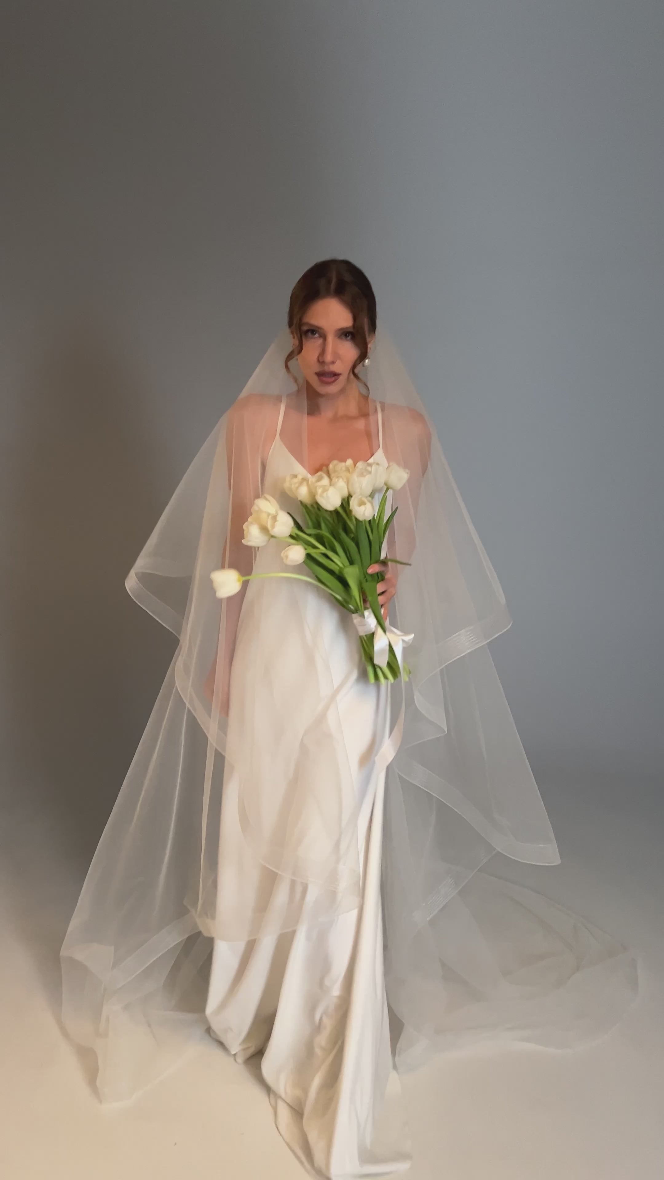 Horsehair Veil with Blusher – Fingertip Length Crinoline 