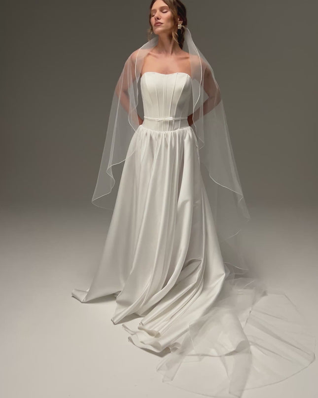 Single Layer Cascade Wedding Veil with Pencil Edge – Delicate Sheer Minimalist Bridal Veil