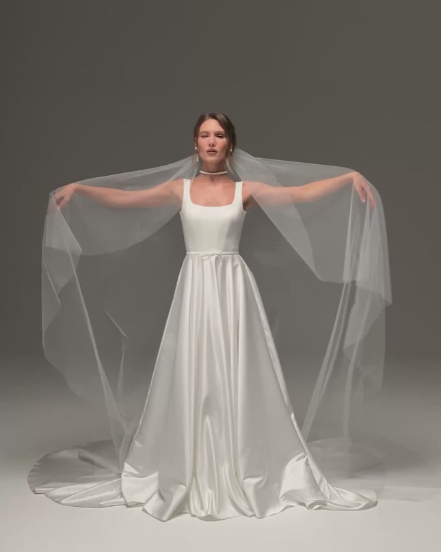 Cathedral One Tier Cascade Soft Wedding Veil with Raw Edge – Classic Wide Ivory Bridal Veil