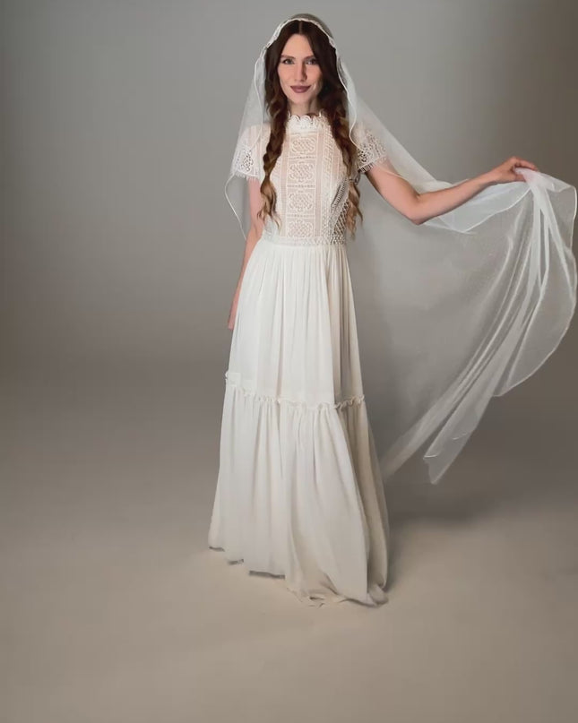 Juliet Cap Wedding Veil with Lace and Dotted Tulle, Vintage Romantic Bridal Veil