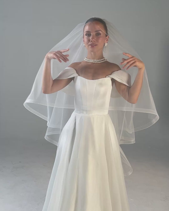 Handmade Two Tier Bridal Veil, Ivory Wedding, Horsehair Trim