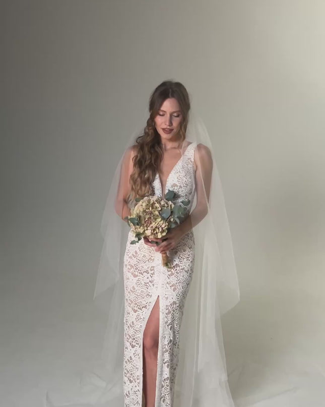 Single Tier Cathedral Veil – Plain Sheer Tulle Wedding Veil, Cut Edge Cascade Bridal Veil, Royal Length Veil